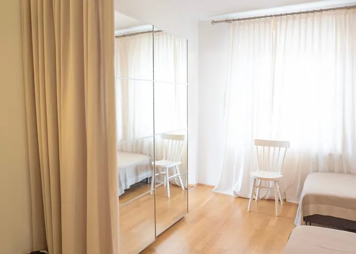 吕克特别墅酒店 3*