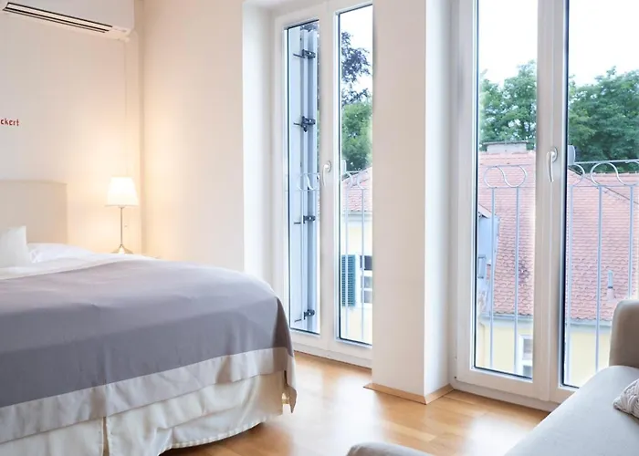 Rueckert Hotel Graz
